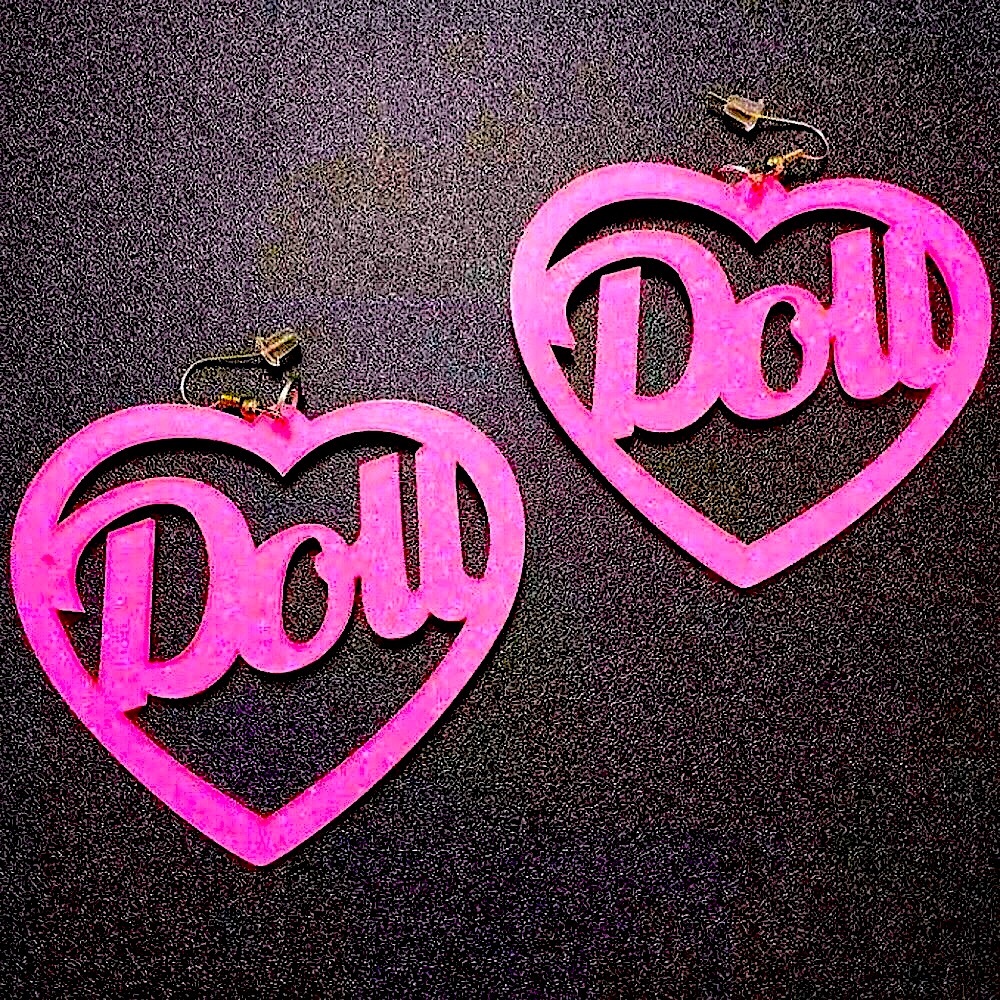 Sparkly Pink Doll 💖 Heart Earrings